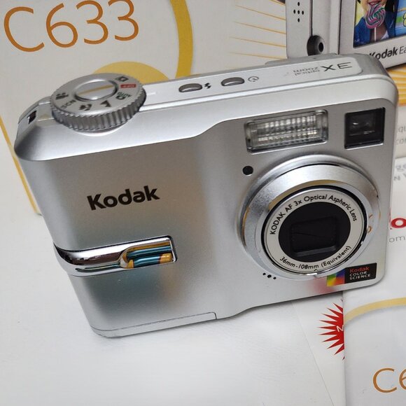 Kodak Digital Camera EasyShare C633 6.1MP Shown Tested/Cracked Screen - Picture 1 of 9